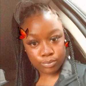 Meet your Posher, Jasmine